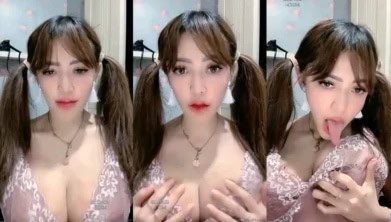 cewe berjilbab crot di mulut rasanya enak banget